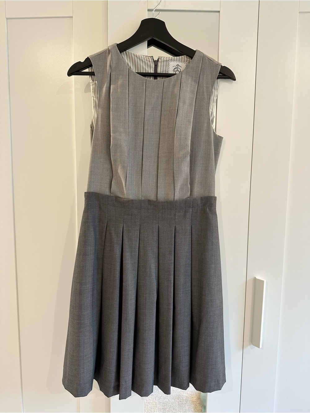 Sleeveless Gray Pleated Dress - Workwear 1818 Thom Browne X Brooks Brothers